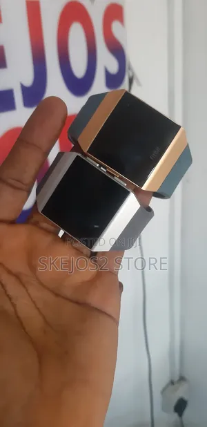 Fitbit Ionic Fitness/Smart Watch