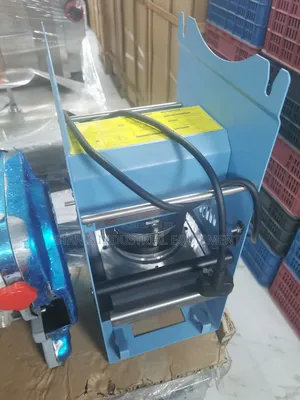Automatic Cup Sealear