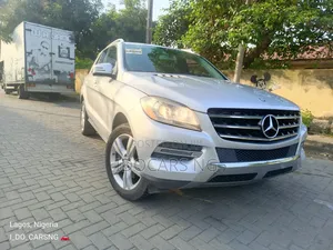 Mercedes-Benz M Class ML350 4MATIC 4dr SUV AWD (3.5L 6cyl 7A) 2015