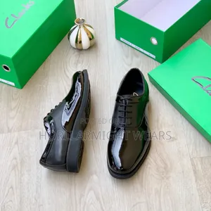 Clarks Cooperate Shoe