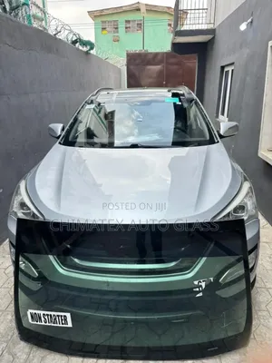 Hyundai Santafe 2015 Windscreen Glass Available