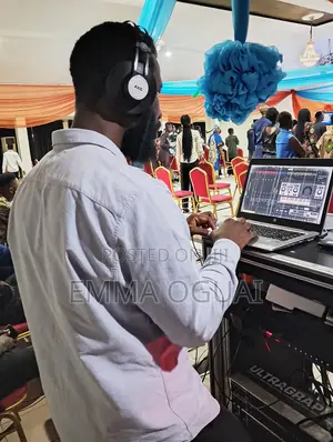 Audio Engineer / Music Producer