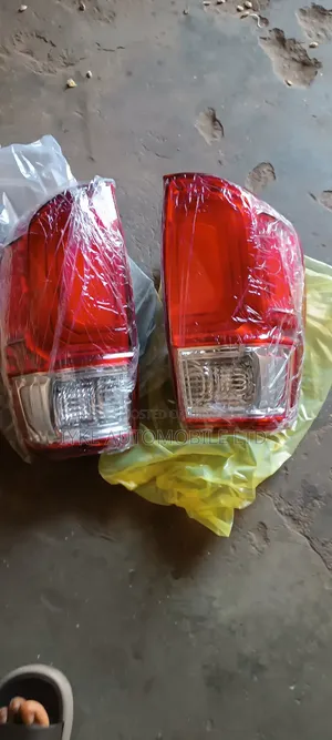 Rear Lights Tacoma 2018