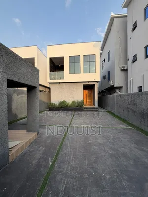 5bdrm Duplex in Ologolo for sale
