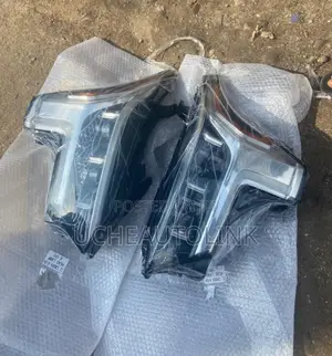 Toyota Tundra 2024-25 Headlight Available As Seen