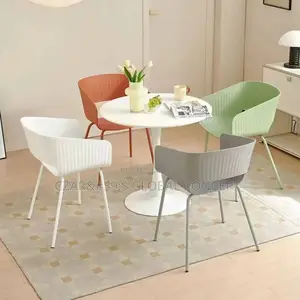 Classy 4 Seaters Restaurant and Bar Set
