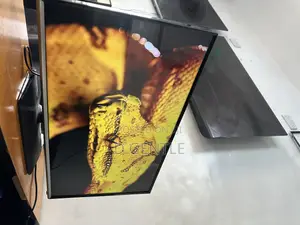 32 Inch Samsung Crystal Clear Full Smart Tv With Its Smart Options
