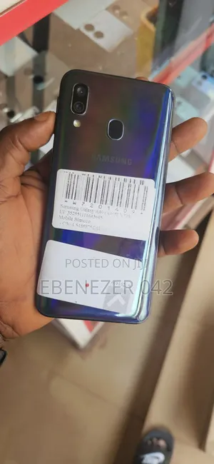 Samsung Galaxy A40 64 GB Black
