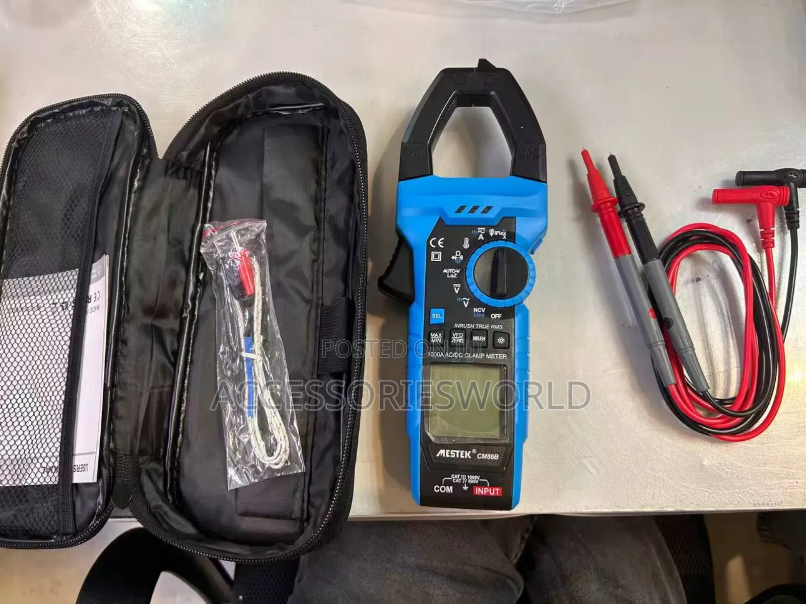 Mestek Cm86b 1000a Ac/Dc Clamp Meter