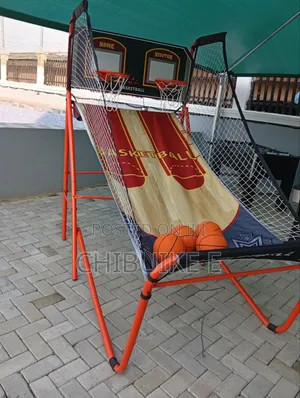 Basketball Set With Multiple Balls