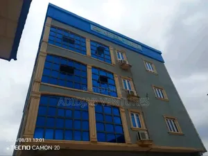 Commercial Standard Hotel With 28 Rooms