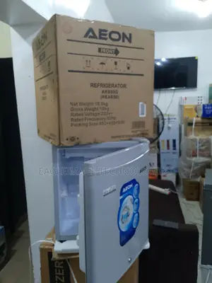 Genuine Aeon Bedside Mini Fridge 50l – Brand New in Box