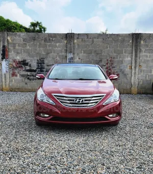 Hyundai Sonata Limited Sedan FWD (2.4L 4cyl 6A) 2012 Red