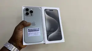 Apple iPhone 15 Pro Max 256 GB Silver