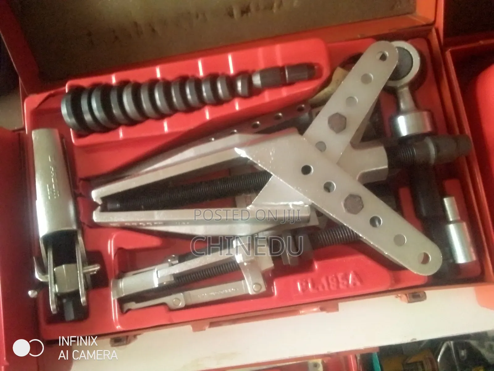 Facom Medium Power Engineering Puller Kit