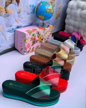 Women' Platform Slippers With Rhinestone Embellishment.#Ij.Sizes 37-46