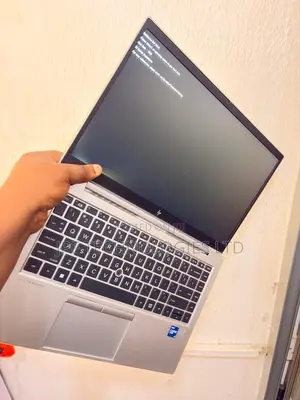 Laptop HP EliteBook 840 G8 16GB Intel Core i7 SSD 512GB