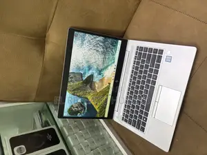 Laptop HP EliteBook 840 G5 8GB Intel Core i5 SSD 256GB