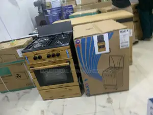Maxi 6060 Wood Cooker – Easy-to-Clean Surface