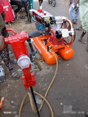 30hp Diesel Powered Yt20 Pneumatic Rock Drilling Machine