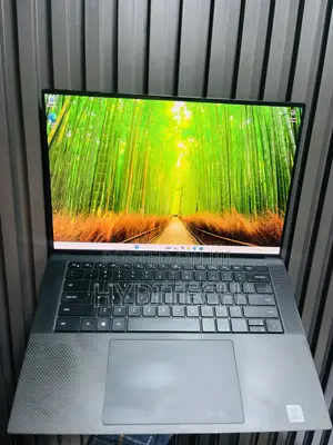 Laptop Dell Precision 5550 16GB Intel Core i7 SSD 512GB