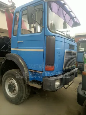 Man Diesel Hiab 9 Tone With Auxiliary Tokunbo