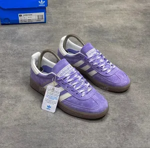 *Luxury’ Adidas Spezial’ •Purple\White Suede •*