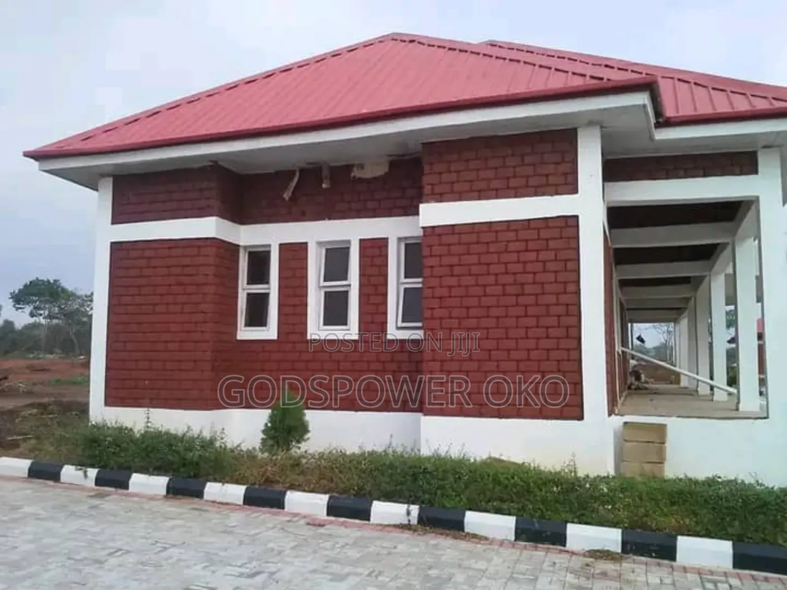 Laterite Interlocking Bricks