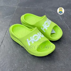 Hoka Slide