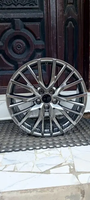Rim 4runner 015 Available as Seen