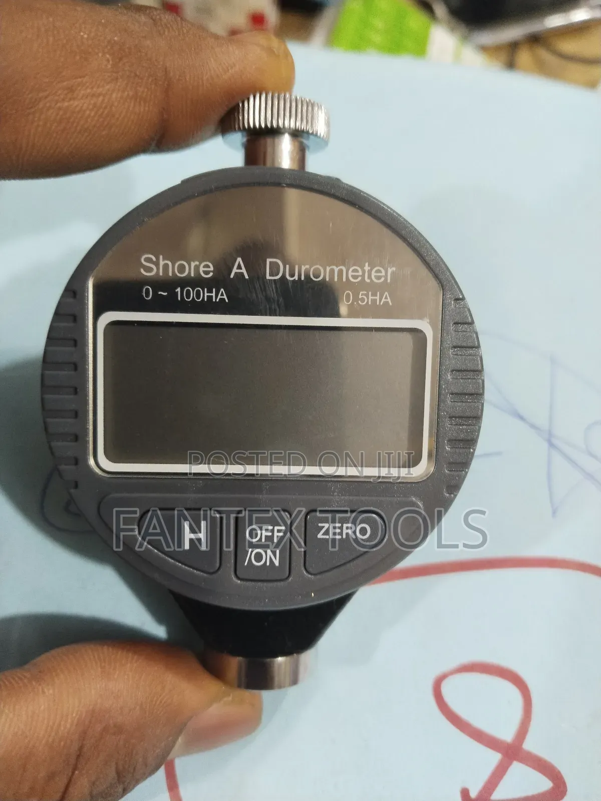 Digital Duro Meter.