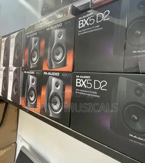 M-Audio Bx5 Carbon, Bx5d2 Studio Monitor Speakers