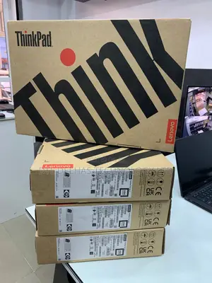 New Laptop Lenovo ThinkPad T14s G4 16GB Intel Core Ultra 5 SSD 512GB