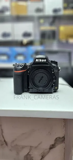 Nikon D750 Body