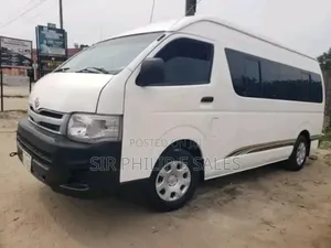 Hammer 3 Hiace Bus for Immediate Rent