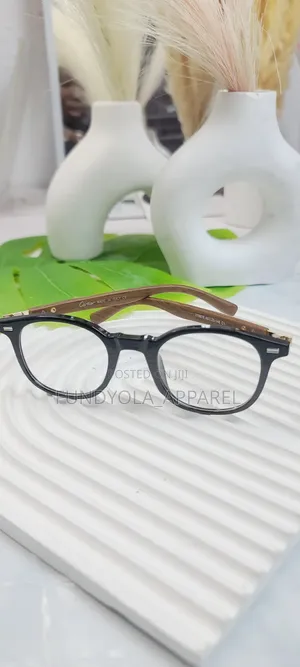 Female Fashionable Eyeglasses.