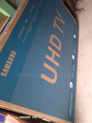Samsung 100inches Smart Television