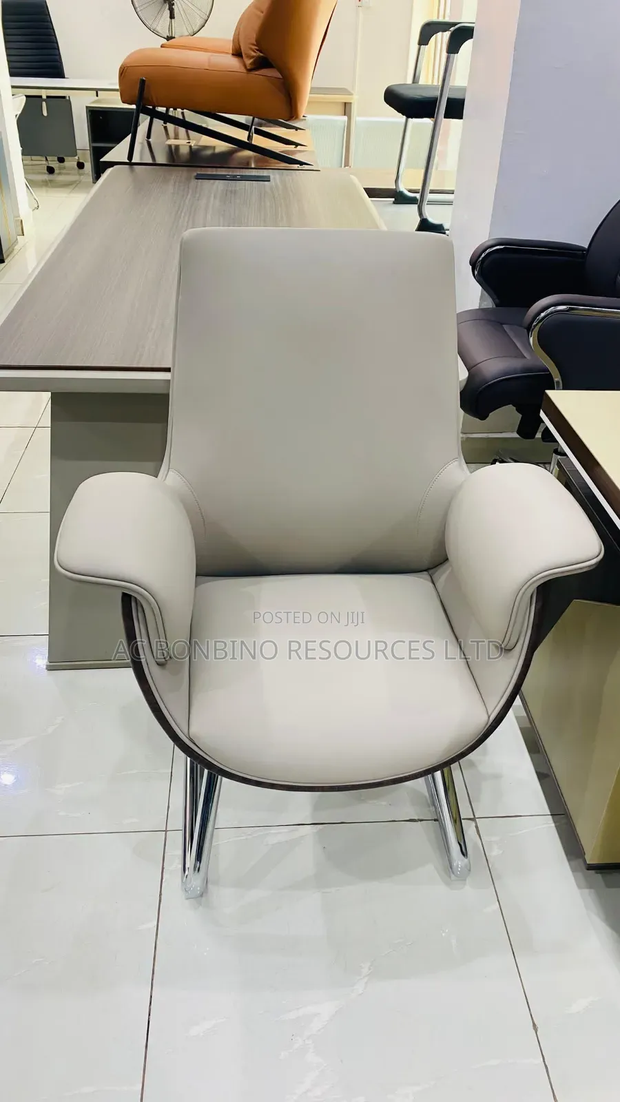 Super Executive Chair