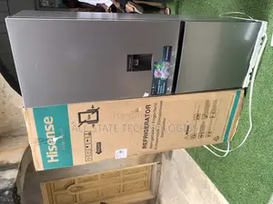 Hisense Rd-35dcb: Compact Fridge for Small Kitchens