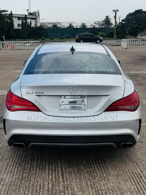 Mercedes-Benz CLA-Class 2014 Silver