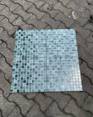 33/33 Spanish Tiles