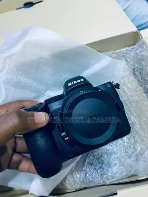 Nikon Z5 Body Only