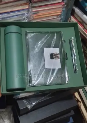 Customized Branded Corporate Gift Boxes | Luxury Packaging