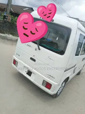 Suzuki Every 2010 White