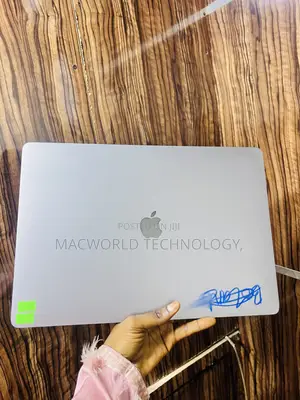 Macbook Pro 2019 Screen