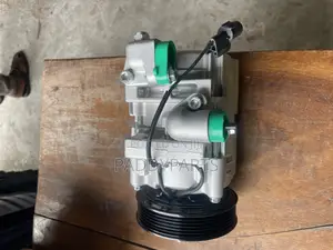 Hyundai H1 Engine A/C Compressor