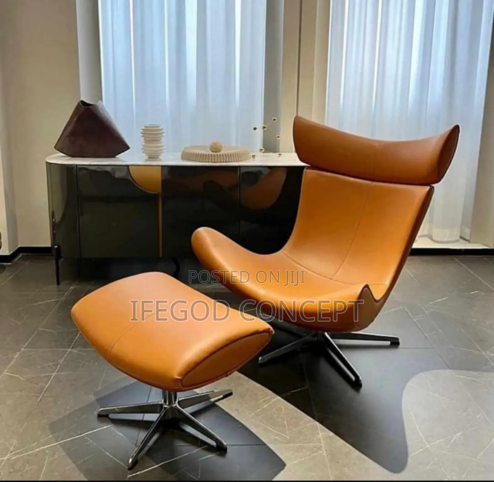 Modern Lounge Chairs