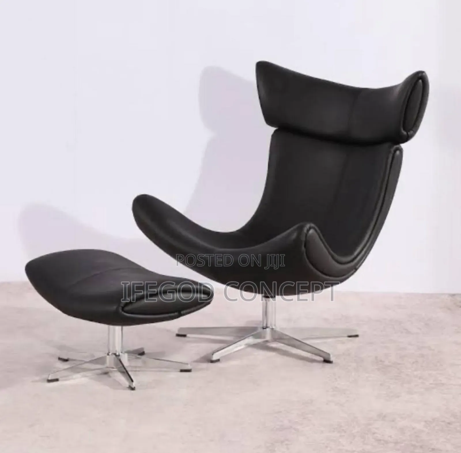 Modern Lounge Chairs