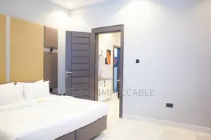 Available 1 Bedroom - Shortlet