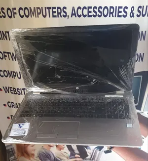 Laptop HP 250 G6 4GB Intel Core I5 HDD+SSD 320GB